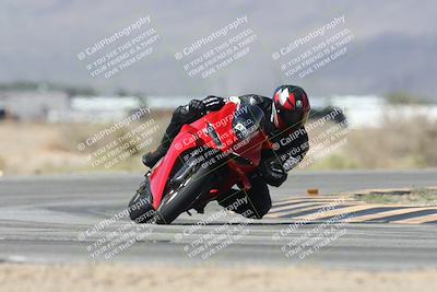 media/Oct-02-2025-Racers Edge (Thu) [[2c91cb6ab3]]/2-A Group/Session 3-Turn 4 Part 2 (1145am)/